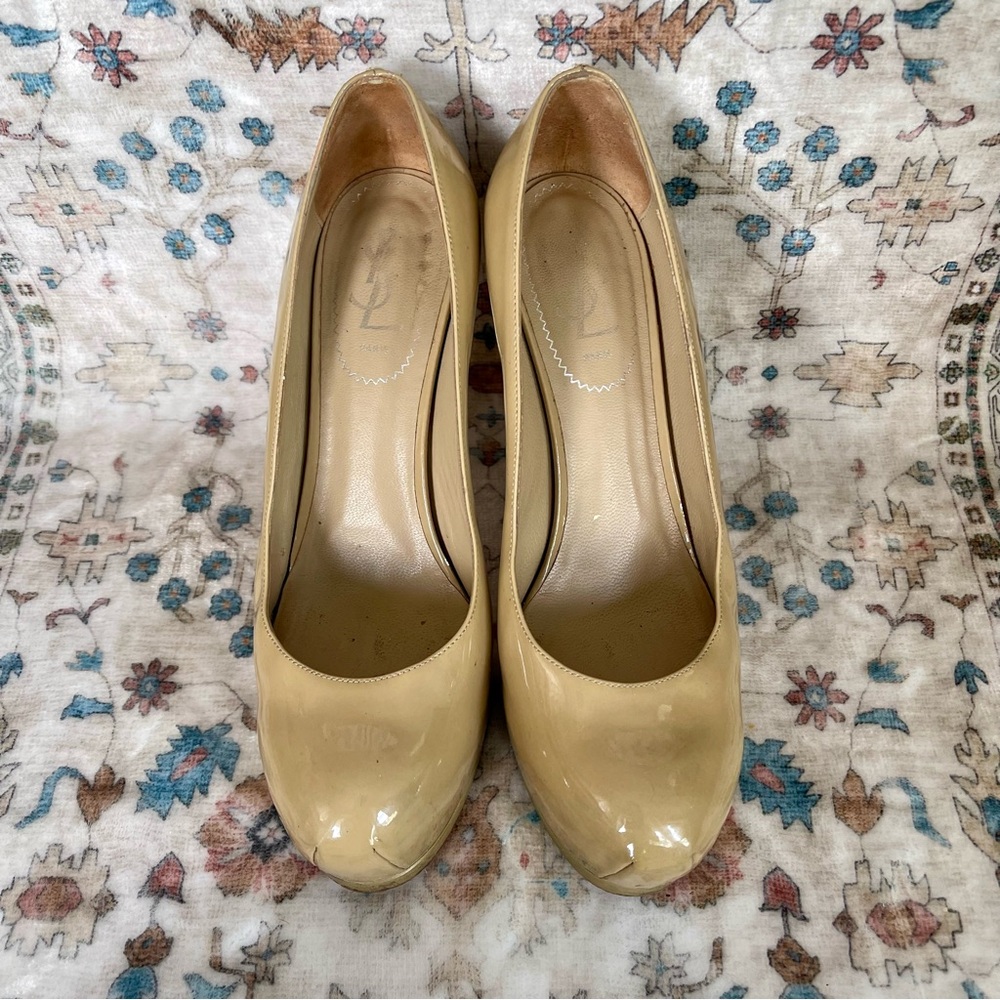 Yves Saint Laurent Tribtoo Tan Patent Heels - Picture 2 of 16